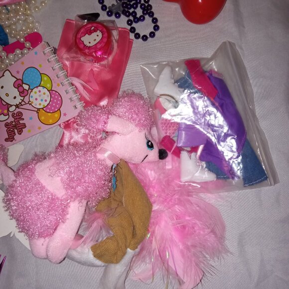 Ultimate Girls’ Toy Bundle: Dolls, Princess Toys, Jewelry, Plush & More! - Picture 5 of 6